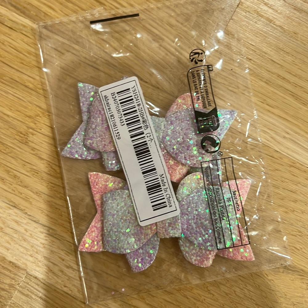 NWT pink purple blue pastel glitter hair clips (2)